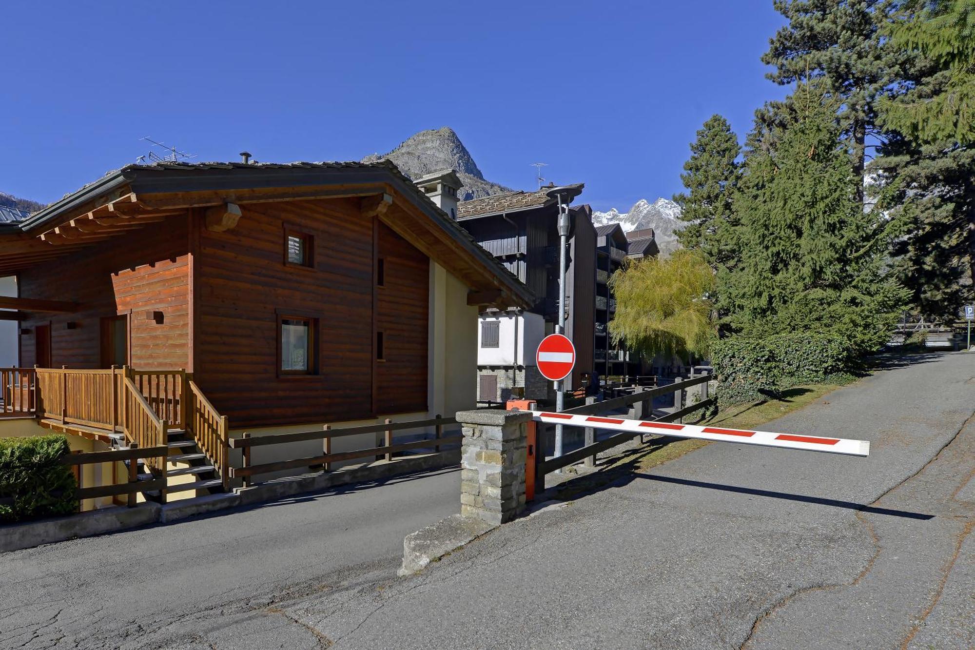 Dulci Du Mont Blanc Daire Courmayeur Dış mekan fotoğraf